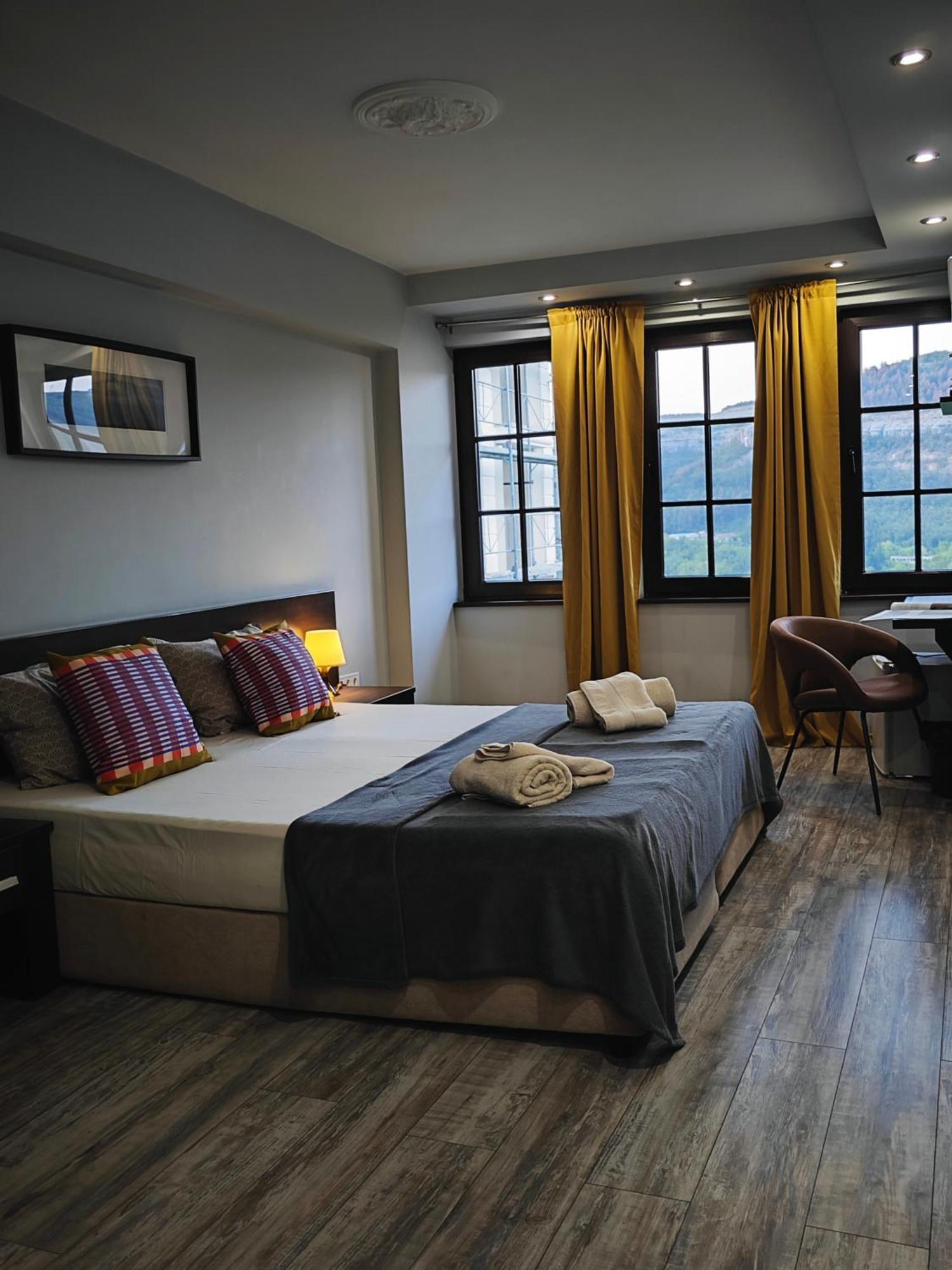The Hill Hotel Veliko Tarnovo Buitenkant foto