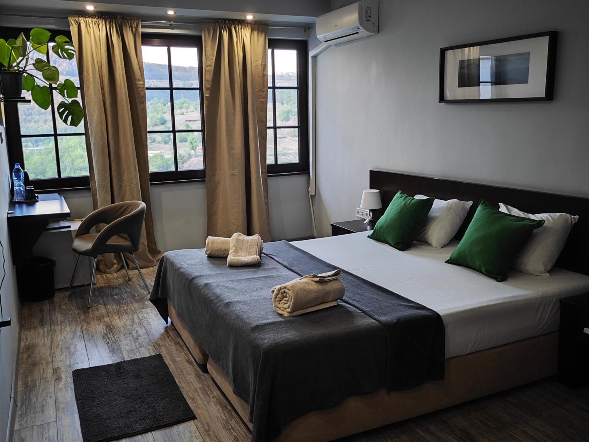 The Hill Hotel Veliko Tarnovo Buitenkant foto